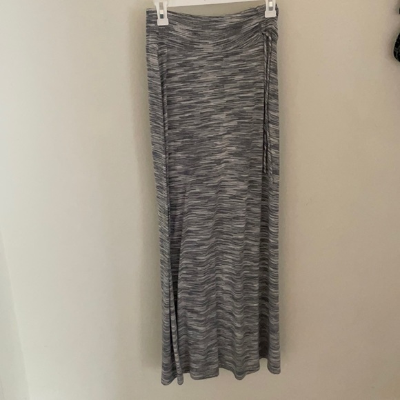 Gray joe b maxi skirt - Picture 1 of 4